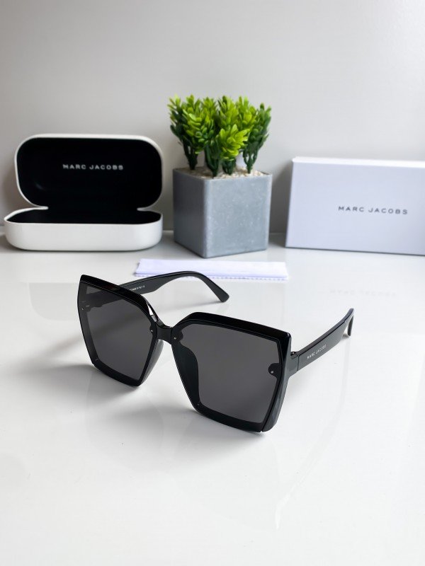 Marc Jacobs 5003