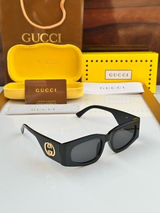 Gucci 118 Sunglasses - Image 3