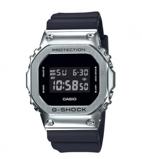 G Shock GM 5600 1DR