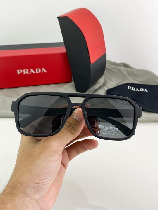 Prada 8952 Black Sunglasses - Image 5