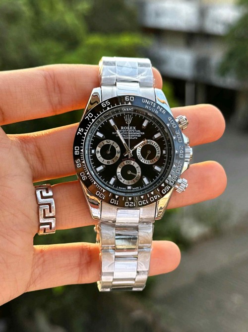 ROLEX_ OYSTER PERPETUAL DAYTONA SILVER BLACK