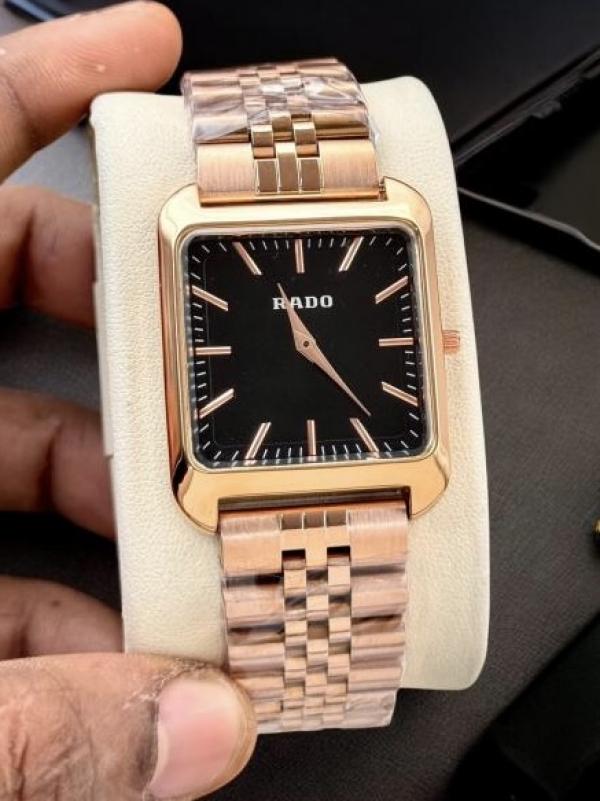 Rado_True_Square_Quartz_Black