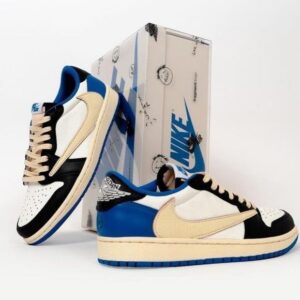 Fragment X Travis Scot.t X Air Jorda.n 1 Retro Low Semi UA with kit